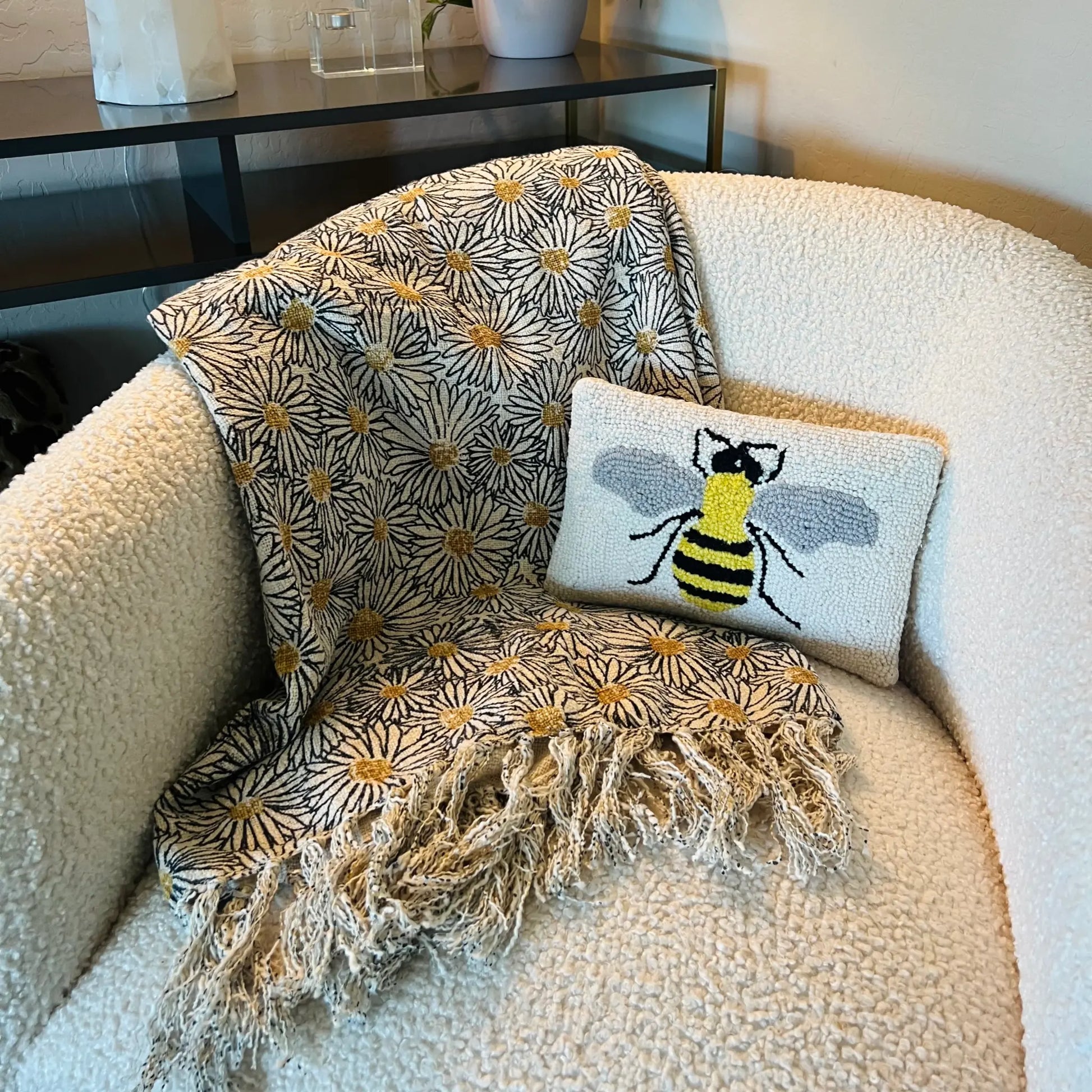 Daisy Throw Blanket Indaba Trading