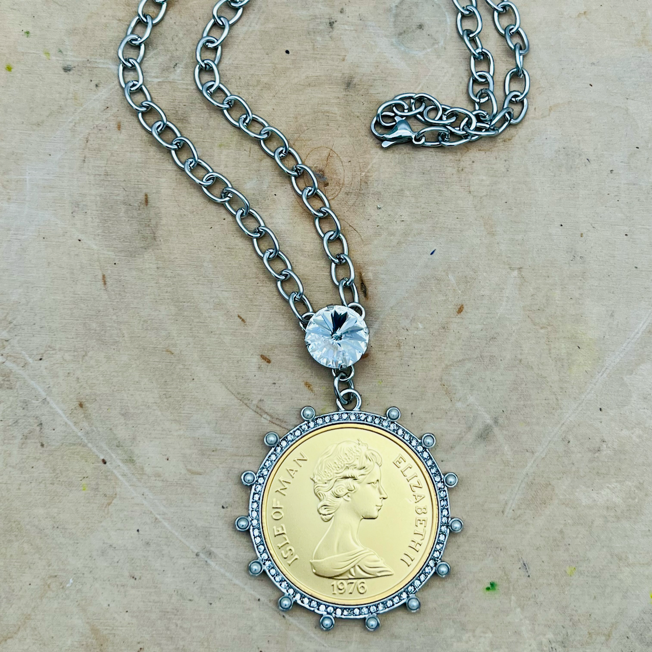 queen elizabeth II coin necklace statement
