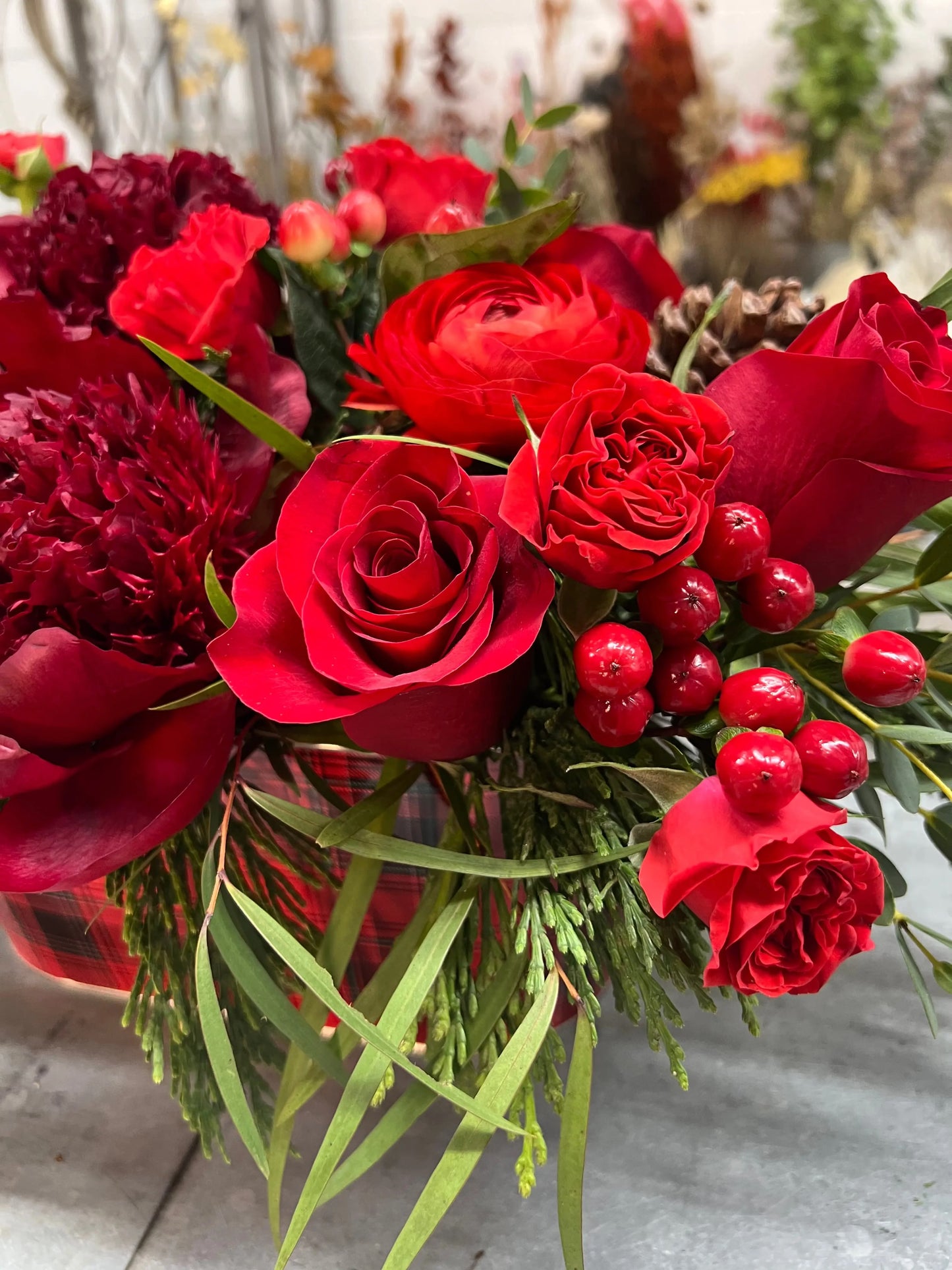 Holiday Floral Centerpiece Thimbleberry House