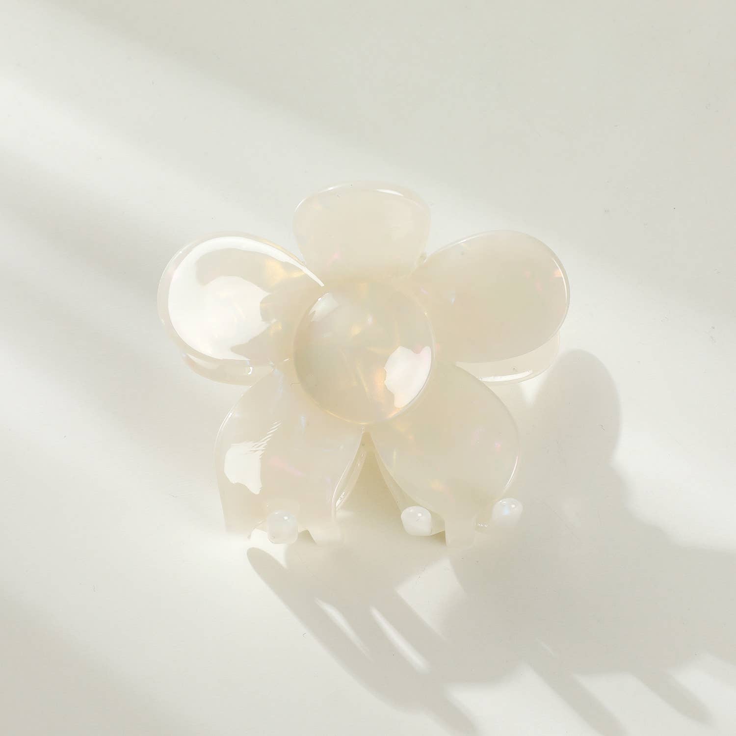 white flower clip